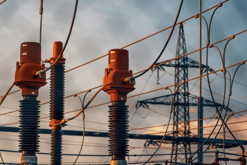 Transformadores Isoladores: Essenciais para Diversas Aplicações Elétricas